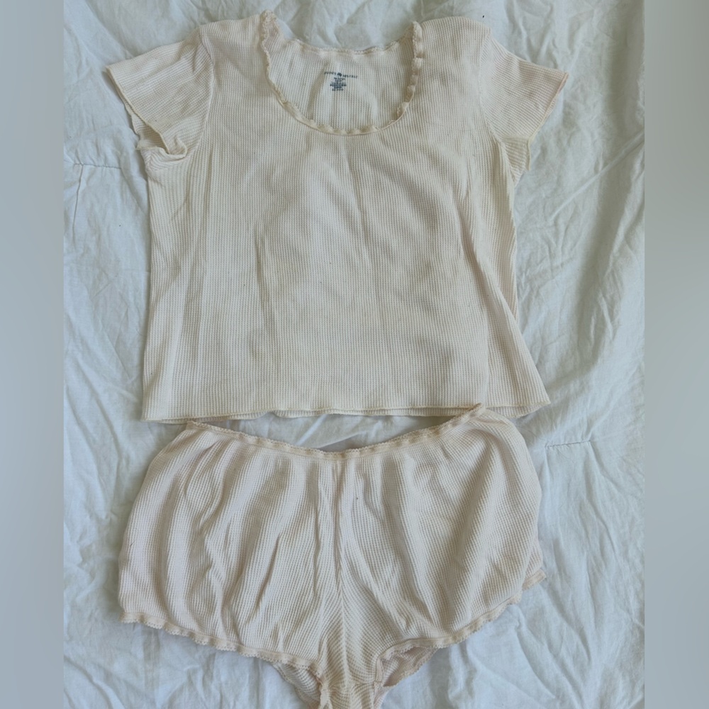 Brandy Melville Cream Ribbed Fabric